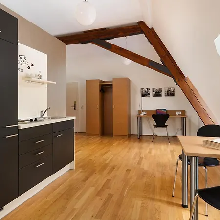 Hotel Campuszwei Komfortable Doppelzimmer & Mit Kueche Zentral In Ideal Fuer Business & Langzeitaufenthalte 24h Check In Bis 14 Jahre Uebernachten Kostenlos