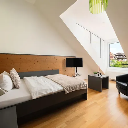 Campuszwei Komfortable Doppelzimmer & Mit Kueche Zentral In Ideal Fuer Business & Langzeitaufenthalte 24h Check In Bis 14 Jahre Uebernachten Kostenlos 酒店 3*