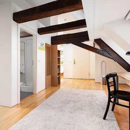 Campuszwei Komfortable Doppelzimmer & Mit Kueche Zentral In Ideal Fuer Business & Langzeitaufenthalte 24h Check In Bis 14 Jahre Uebernachten Kostenlos