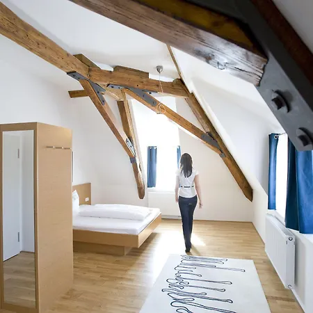 酒店 Campuszwei Komfortable Doppelzimmer & Mit Kueche Zentral In Ideal Fuer Business & Langzeitaufenthalte 24h Check In Bis 14 Jahre Uebernachten Kostenlos 路德维希堡