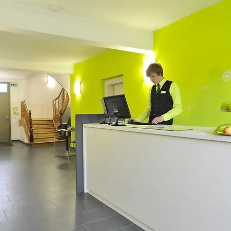 Campuszwei Komfortable Doppelzimmer & Mit Kueche Zentral In Ideal Fuer Business & Langzeitaufenthalte 24h Check In Bis 14 Jahre Uebernachten Kostenlos 路德维希堡